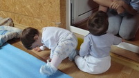 Click pentru poza mare