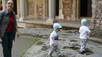 Click pentru poza mare