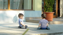 Click pentru poza mare