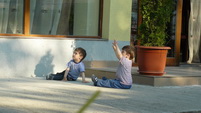 Click pentru poza mare