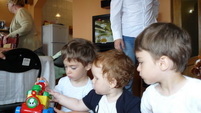 Click pentru poza mare