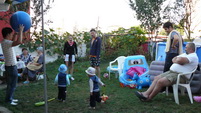 Click pentru poza mare